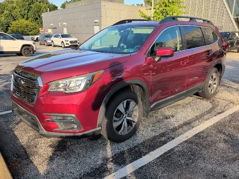 Used 2019 Subaru Ascent Premium AWD/4WD image 2