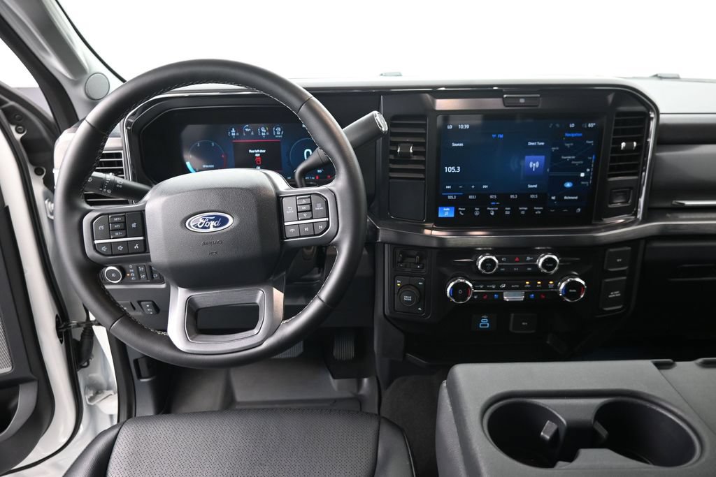 Used 2025 Ford F250 Lariat w/ Chrome Package AWD/4WD image 11