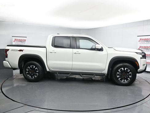 Used 2023 Nissan Frontier PRO-4X w/ Pro Convenience Package image 9