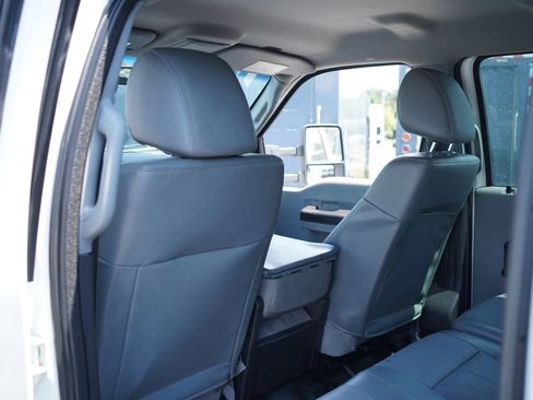Used 2015 Ford F550 4x4 Crew Cab Super Duty image 24