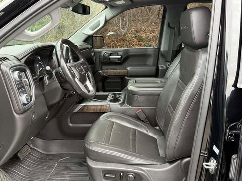 Used 2020 GMC Sierra 1500 Denali w/ LPO, GMC Protection Package image 10