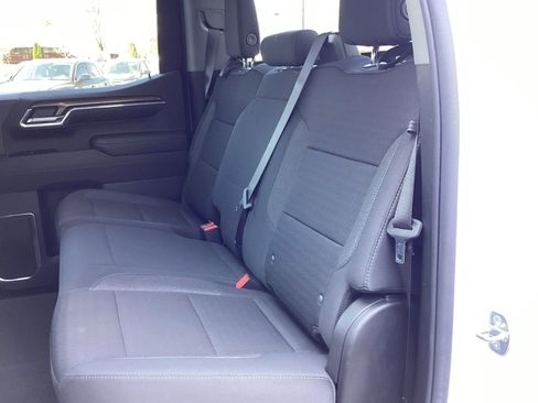 Used 2024 Chevrolet Silverado 1500 LT image 12