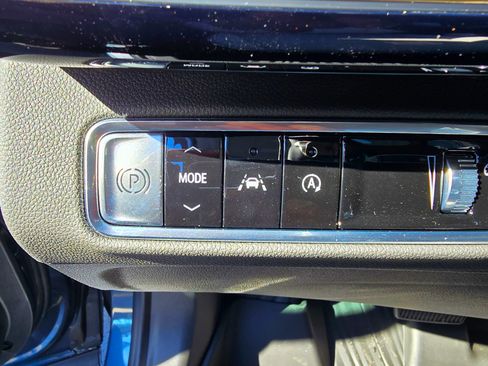 New 2026 Buick Envision Avenir image 23