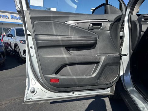 Used 2025 Honda Ridgeline Sport+ image 19