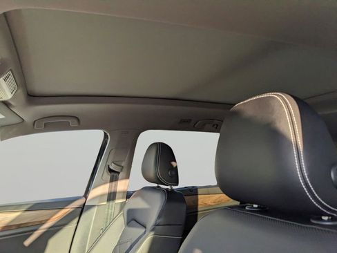 New 2026 Volkswagen Atlas SE FWD image 20