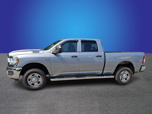 Used 2023 RAM 3500 Tradesman AWD/4WD image 6