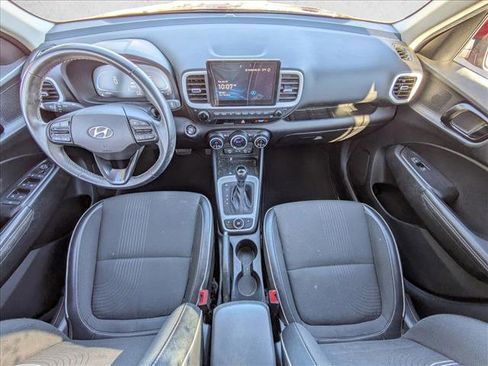 Certified 2023 Hyundai Venue Limited image 13