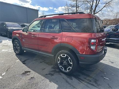 Certified 2023 Ford Bronco Sport Outer Banks w/ Tech Package image 7