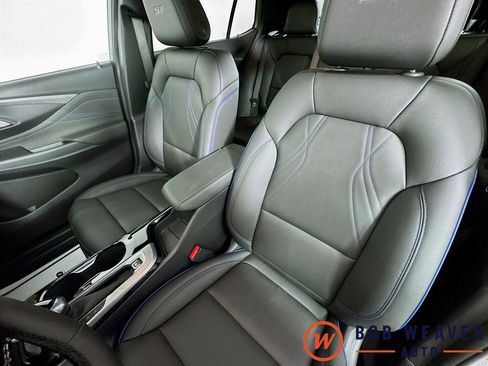 Used 2025 Buick Envista Sport Touring w/ Convenience I Package image 22