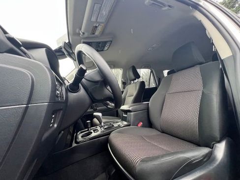 Used 2021 Toyota 4Runner TRD Off-Road AWD/4WD image 18
