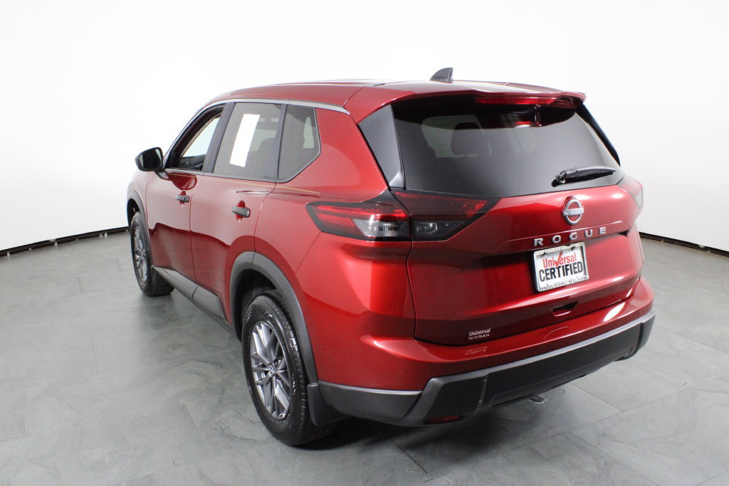Certified 2026 Nissan Rogue S FWD image 16