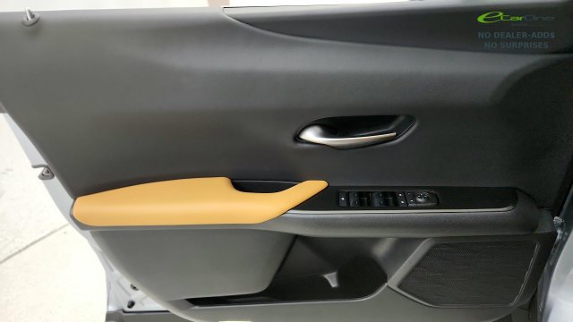 Used 2025 Lexus UX 300h FWD w/ Accessory Package (Z1) image 45