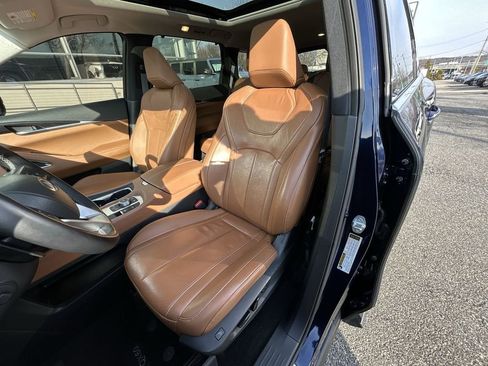 Certified 2022 INFINITI QX60 Sensory w/ Vision Package image 15