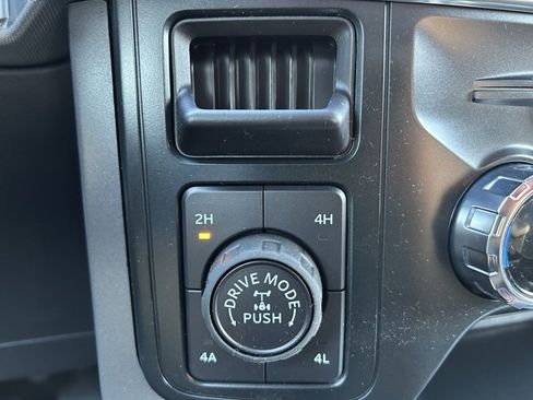 New 2025 Ford F150 Lariat w/ Equipment Group 501A Mid image 18