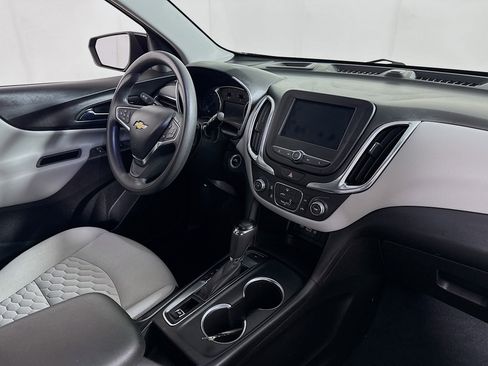 Used 2021 Chevrolet Equinox LT AWD/4WD image 27