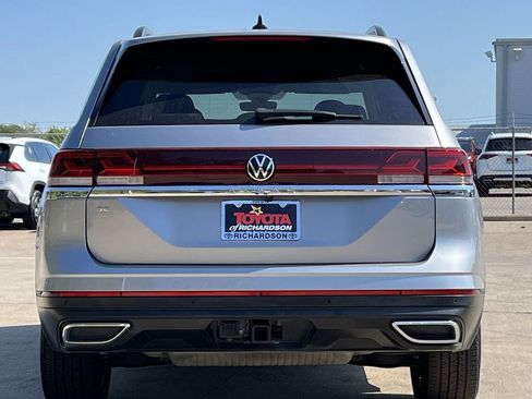 Used 2024 Volkswagen Atlas SE FWD image 5