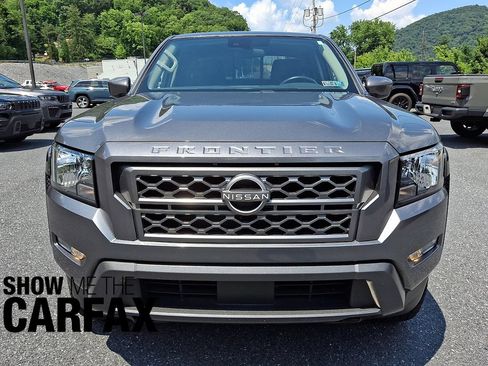 Used 2022 Nissan Frontier SV AWD/4WD image 5