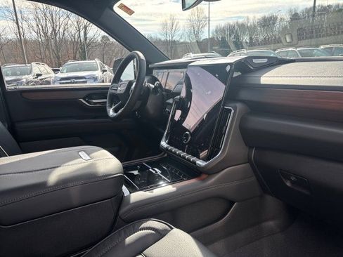 New 2026 GMC Yukon XL Denali image 46