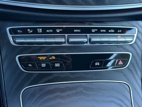 Used 2022 Mercedes-Benz E 450 Coupe image 23