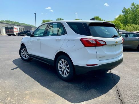 Used 2019 Chevrolet Equinox LS AWD/4WD image 9