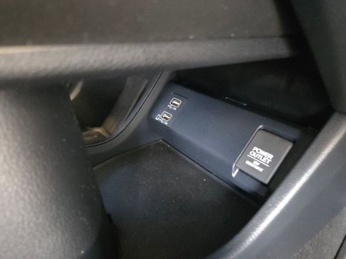 Certified 2022 Honda HR-V EX-L image 28