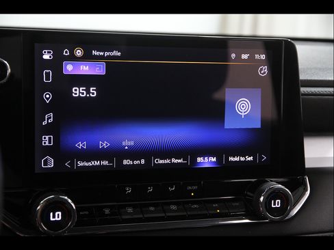 Used 2023 Chevrolet Colorado LT w/ LT Convenience Package AWD/4WD image 12