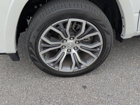 Used 2026 RAM 1500 Tungsten AWD/4WD image 17