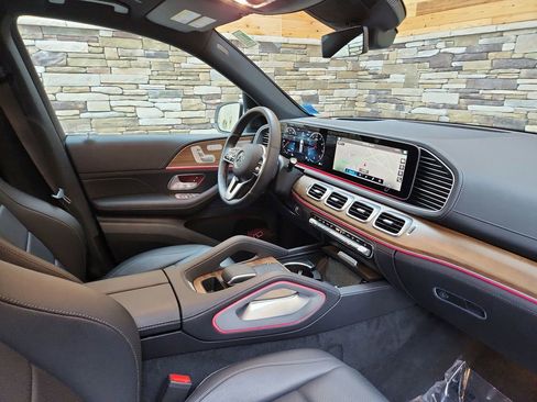 Used 2023 Mercedes-Benz GLE 350 4MATIC image 22