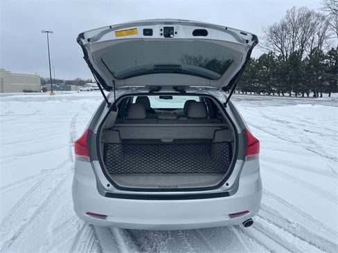 Used 2009 Toyota Venza image 18