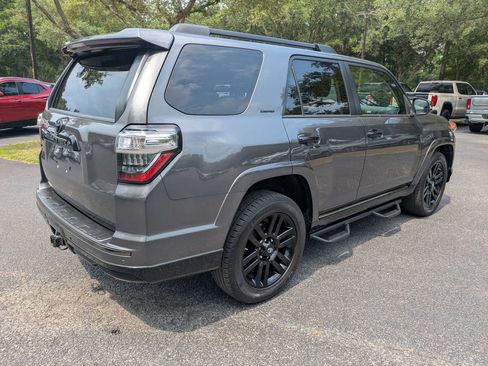 Used 2019 Toyota 4Runner Limited AWD/4WD image 3