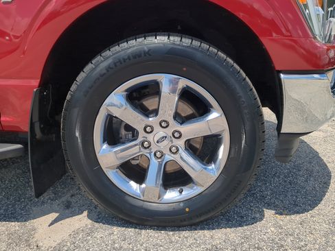 Certified 2021 Ford F150 XLT w/ Equipment Group 302A High AWD/4WD image 9