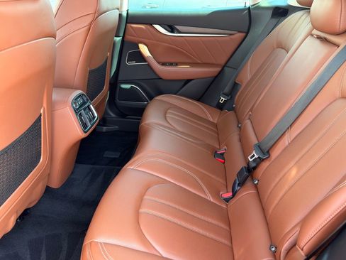 Certified 2022 Maserati Levante Modena S AWD/4WD image 34