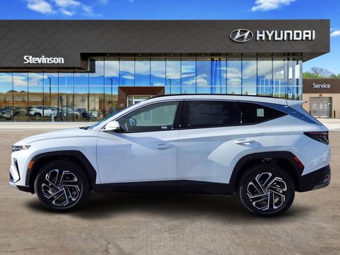 New 2026 Hyundai Tucson Limited AWD/4WD image 2