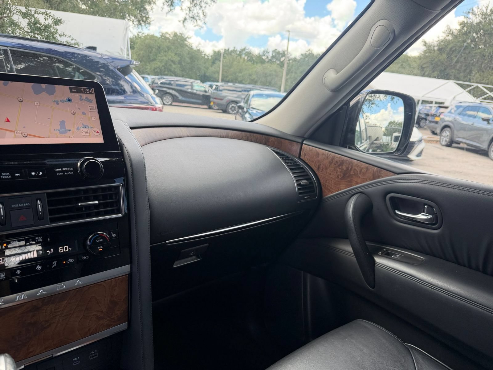 Used 2024 Nissan Armada SL RWD image 39