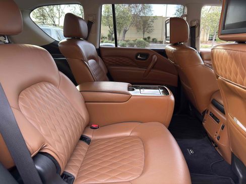 Used 2019 INFINITI QX80 Luxe w/ 22" Wheel Package AWD/4WD image 88