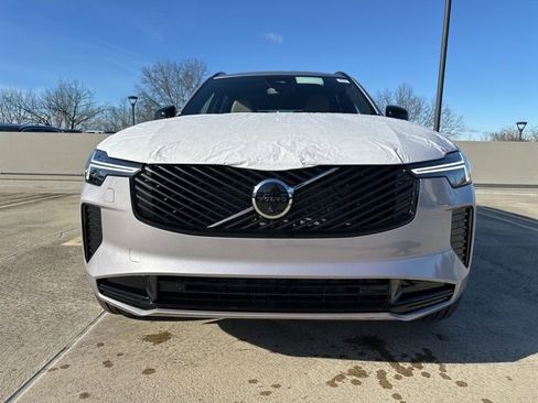 New 2026 Volvo XC90 B6 Ultra w/ Lounge Package image 2