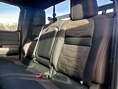 Used 2022 Nissan Frontier PRO-4X image 27