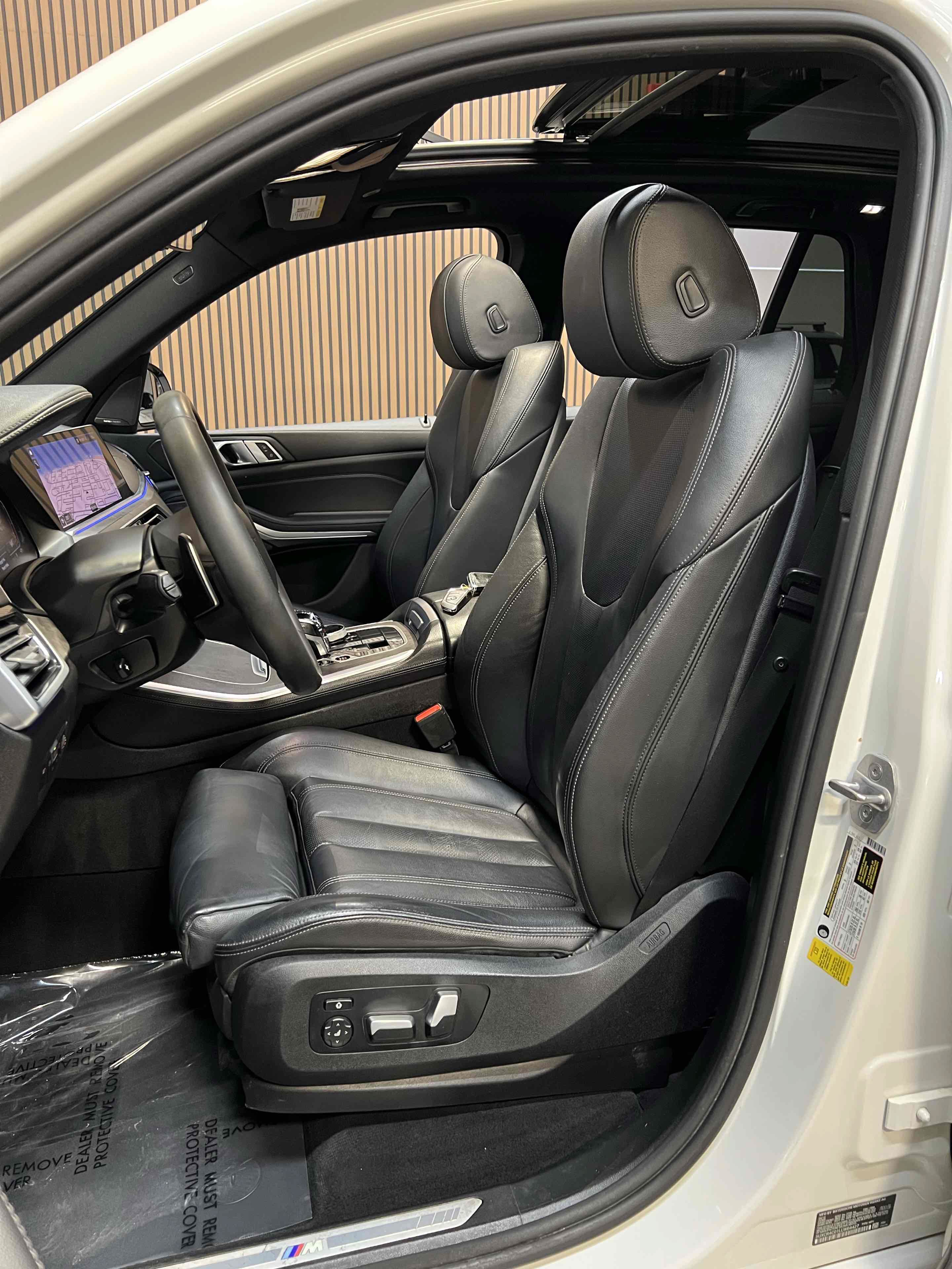Used 2020 BMW X5 sDrive40i w/ M Sport Package RWD image 46
