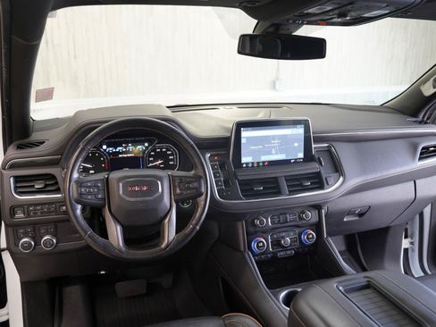 Used 2021 GMC Yukon XL AT4 w/ Rear Media and Nav Package AWD/4WD image 11
