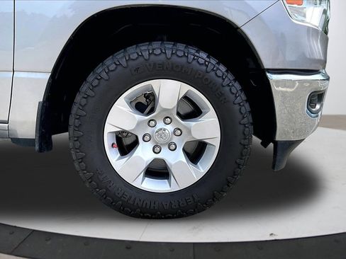 Used 2022 RAM 1500 Big Horn RWD image 33