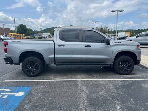 Certified 2024 Chevrolet Silverado 1500 Custom Trail Boss AWD/4WD image 10