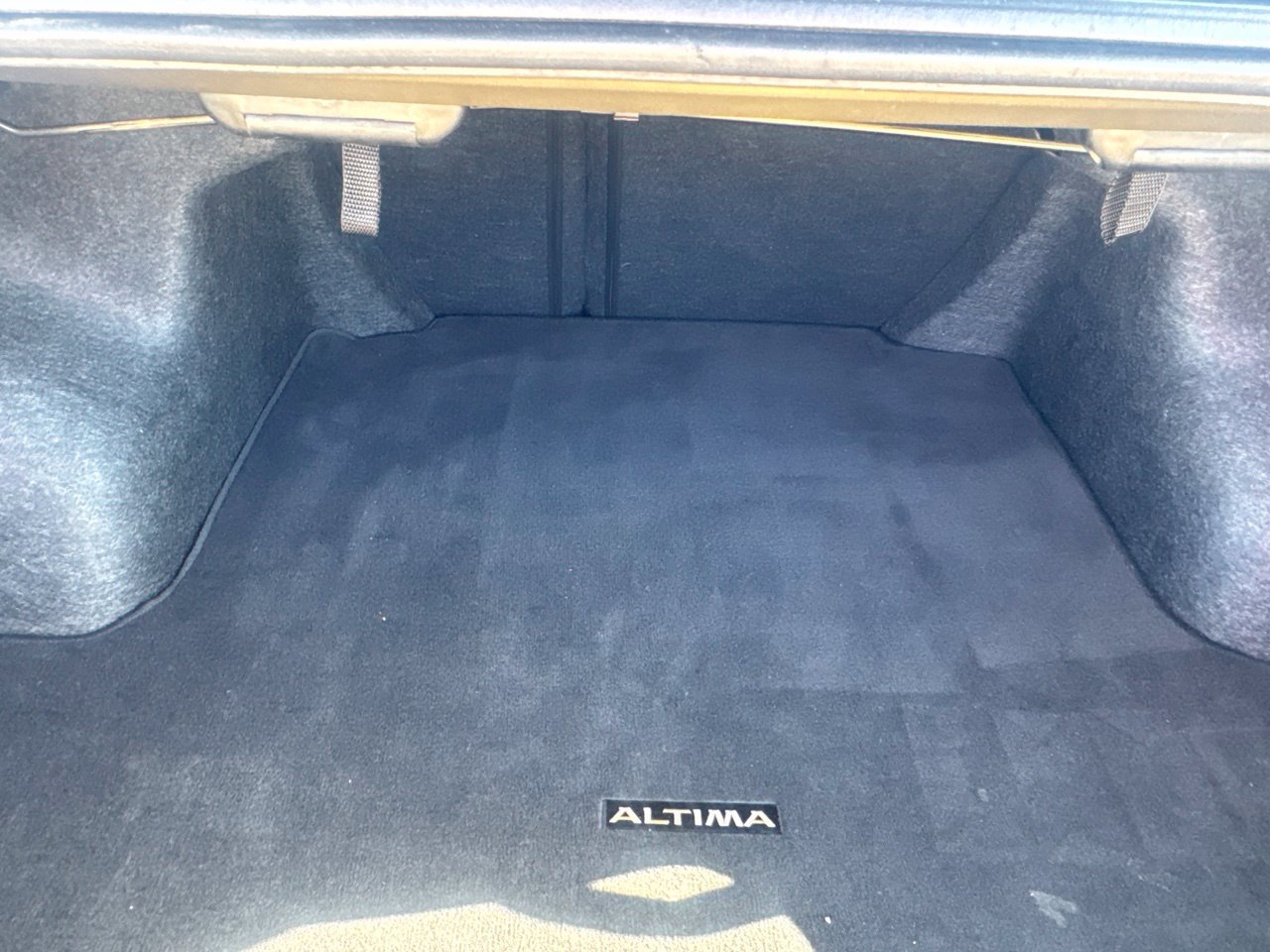Certified 2024 Nissan Altima 2.5 SR FWD image 38
