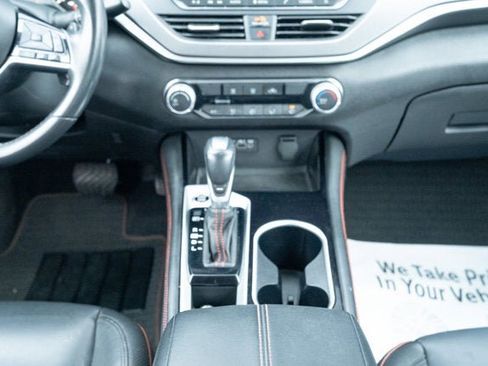 Used 2024 Nissan Altima 2.5 SR image 33