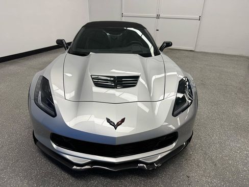 Used 2018 Chevrolet Corvette Z06 RWD image 35