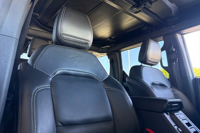 Used 2025 Ford Bronco Outer Banks AWD/4WD image 20