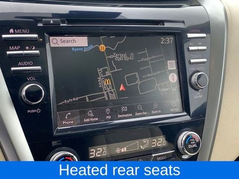 Used 2023 Nissan Murano SL image 11