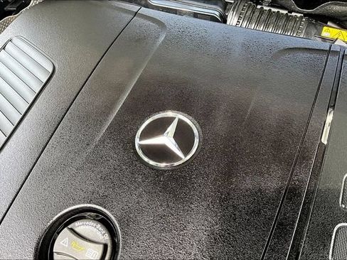 Used 2026 Mercedes-Benz GLC 300 4MATIC image 35