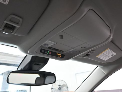 Used 2024 Chevrolet Equinox LS w/ LS Convenience Package FWD image 22