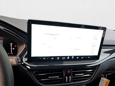 New 2025 Ford Escape ST-Line w/ Equipment Group 301A image 14