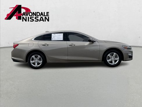 Used 2024 Chevrolet Malibu LT image 8